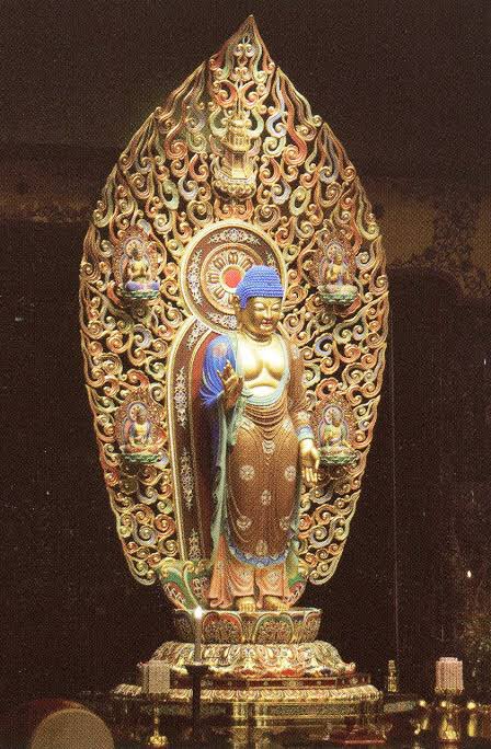 久遠実成大恩教主釈迦牟尼世尊