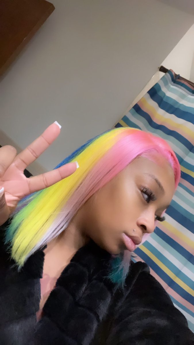 BIGMIKASPEAKS's tweet image. Tiktok : @runitupmikab 

#wiginstalls #colorwigs #cosmetology #nebraska