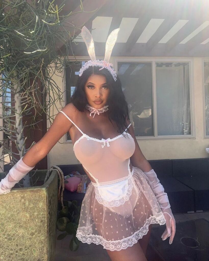 Last Day of 🐰 Season featuring <a href="/_imdarkphoenix_/">phoenix</a>
The Easter bunny came late this year 🐰
Reposted from <a href="/_imdarkphoenix_/">phoenix</a> instagr.am/p/Cq3_wW_uQjB/