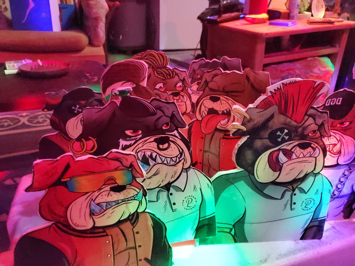 suit_swag's tweet photo. In the Hooka Bar!
#BobbySucks 
#StaySalty 
#RealFunBeach 
@ThPlayersLounge 
#DGDMafia 
#NFTs https://t.co/RNna4yFOW7