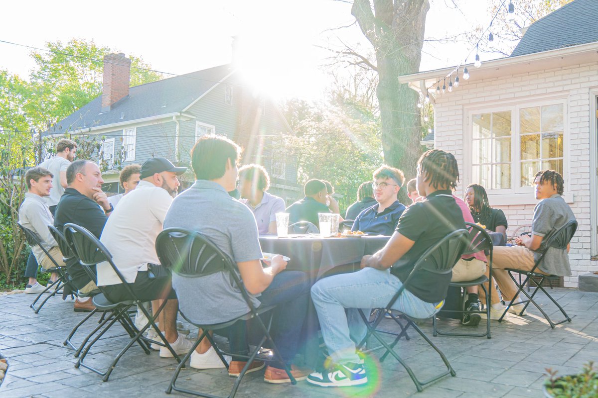 Sara &amp; I were honored to have <a href="/MCScots/">Maryville College Athletics</a> men’s basketball team over for dinner tonight, as a congrats for being the inaugural <a href="/CCofSouth/">Collegiate Conference of the South</a> conference &amp; regular season champs. So proud of <a href="/MCMensHoops/">Scots Basketball</a> &amp; how well they represent <a href="/MaryvilleC/">Maryville College</a>! #RepTheM 🏀 (📸: Brennan Checkalski)