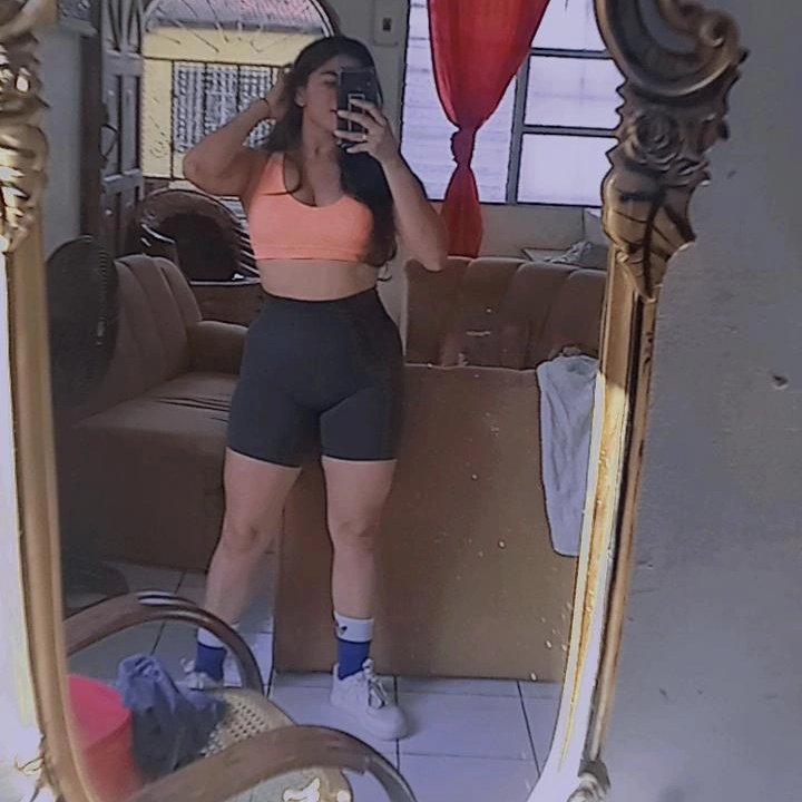 👸🏻