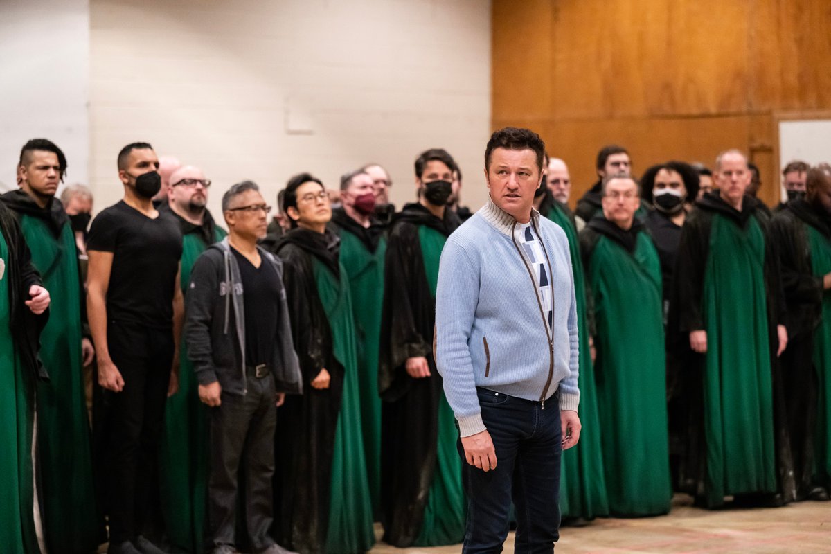 sharmillfilms's tweet photo. @MetOpera music director @nezetseguin’s 'ravishing reading of the score is superb, making this a must-see' (@Observer)
The extraordinary ensemble cast of #Lohengrin has worked hard rehearsing 🎵
In cinemas THIS WEEKEND
https://t.co/XQCneKt8Gs
#GermanOpera #Wagner #Opera https://t.co/583Om9eRmk