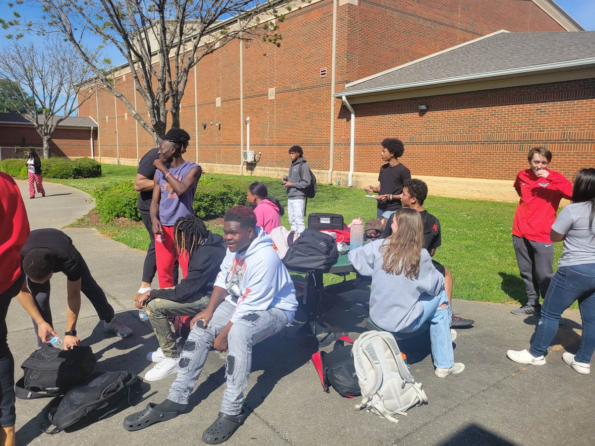 Teresha Jones (@tereshajones1) on Twitter photo Our Falcons have been working hard to prepare for the ACT! We reviewed some tips, participated in a pop quiz for gift cards, & enjoyed some pizza and good music at our ACT Pizza Party! Please wish our 11th graders good luck on the ACT on tomorrow! <a href="/GoCHSFalcons/">Central High School</a> #WeAreCentral Our Falcons have been working hard to prepare for the ACT! We reviewed some tips, participated in a pop quiz for gift cards, & enjoyed some pizza and good music at our ACT Pizza Party! Please wish our 11th graders good luck on the ACT on tomorrow! <a href="/GoCHSFalcons/">Central High School</a> #WeAreCentral