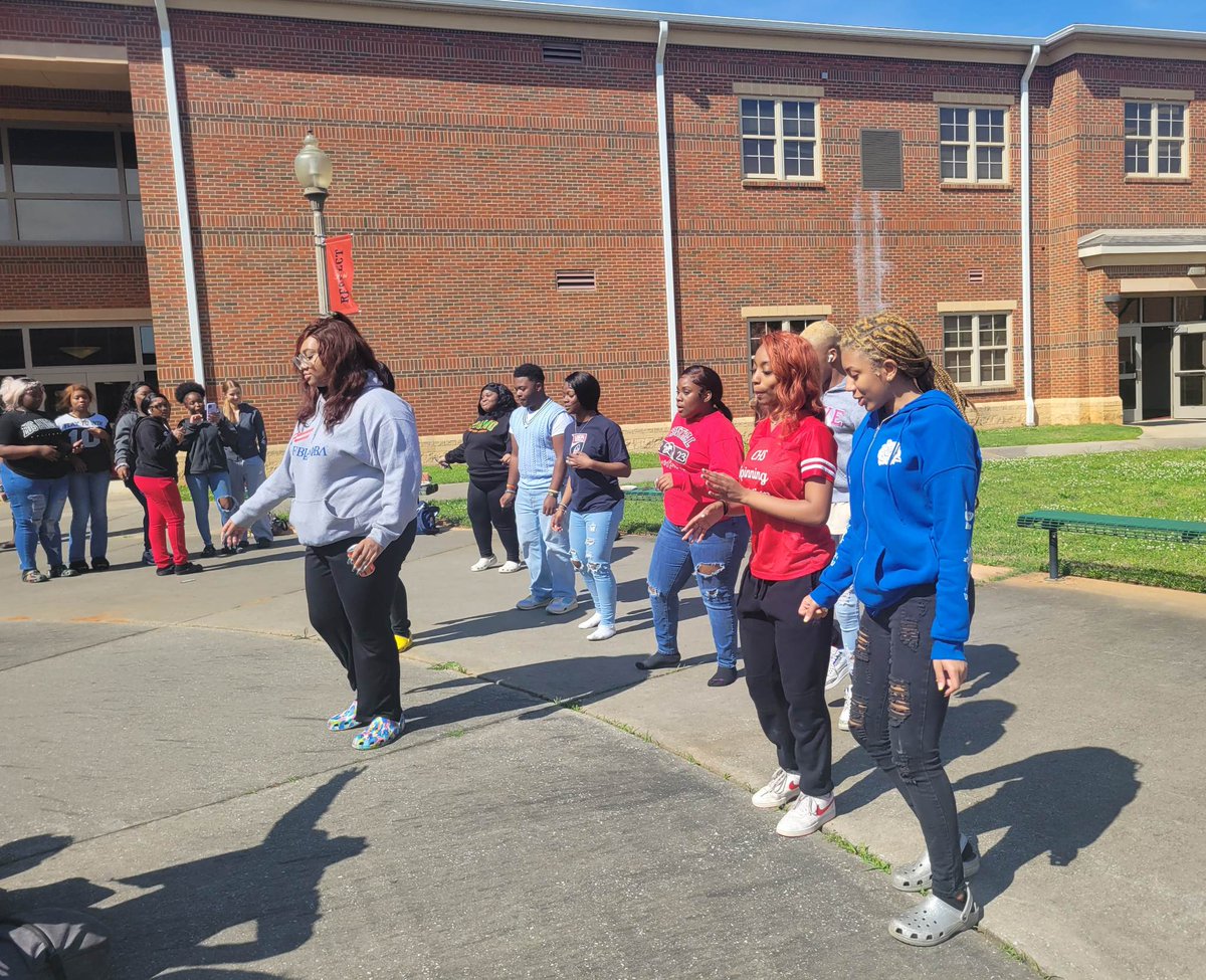 Teresha Jones tweet media