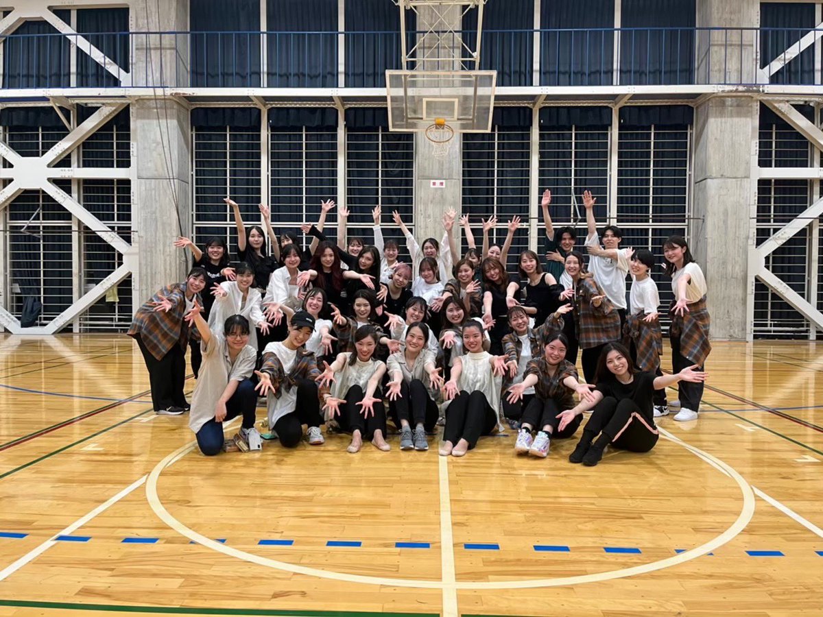 FSCfood's tweet photo. 新入生のみなさん‼️
ご入学おめでとうございます🌸
金沢医科大学ストリートダンス部です✨

もうすぐ勧誘が始まりますね😍
ダンス部一同、みなさんにお会いできるのを心から楽しみにしています💞

経験者の方はもちろん、初心者の方も大歓迎です😚
少しでも興味がある方は、是非遊びに来てくださいね❗️ https://t.co/okUPxTGtCy