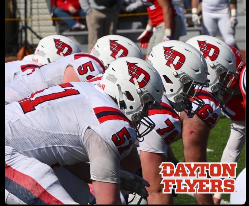 TDAndrews4's tweet photo. It all starts up Front! Unsung Hero's
#GoDayton #BullDozers #JumboJets
@Joey_lansing123 https://t.co/Vfw0HYAdjB