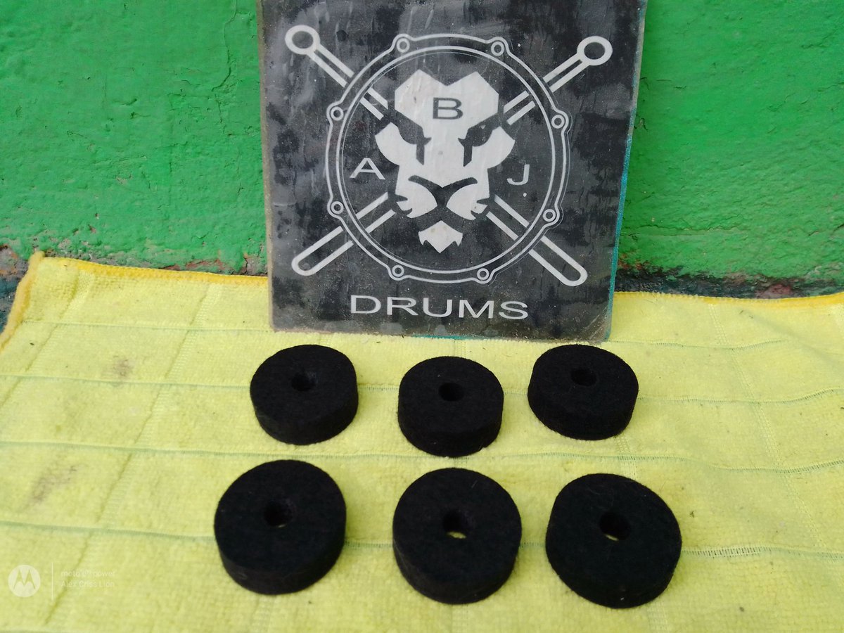 ABJDrums's tweet photo. * Fieltros para atril
* Resistentes.
* Negros

    💲 35 c/u 

Entregas personales en:

Metro Poli
Metro la Raza
Metro Rosario
Metrobus Tenayuca

Realizamos envíos a toda la Rep Mexicana a cargo del comprador.

Contamos con referencias comprobables

#AbjDrums #Platillos #Bateria https://t.co/dlw9dfDf3f