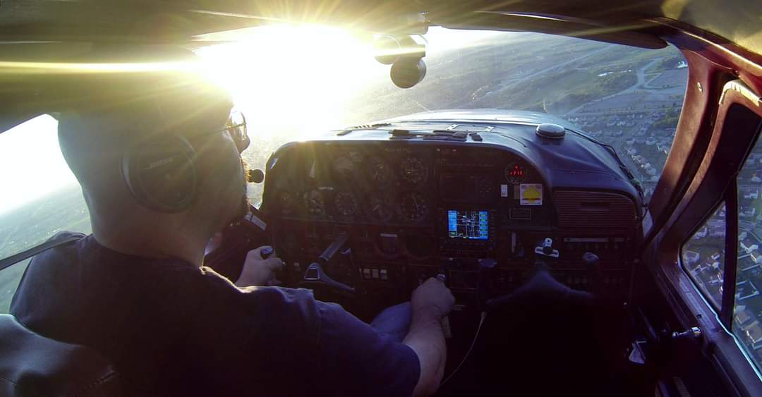 PilotBurt's tweet image. FACT: Less than one percent of the U.S. population holds a Private Pilot Certificate. 

#LetsGoFlying #AvGeek #aviation