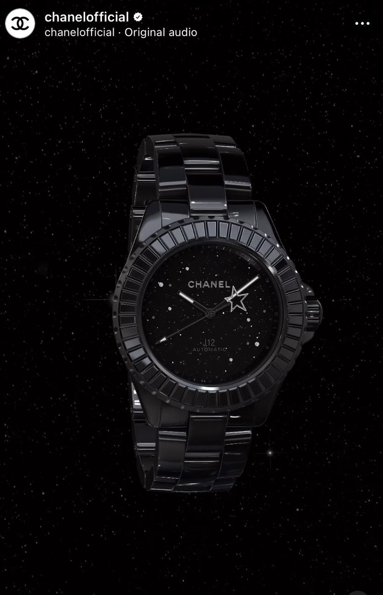 Azalea35151's tweet photo. The #J12 From the #ChanelInterStellar Collection.
I have a feeling we will soon see the photos of our Chanel Ambassador wearing these pieces.
#KimGoEun #ItsAllAboutSeconds https://t.co/RIbK6JN9u7