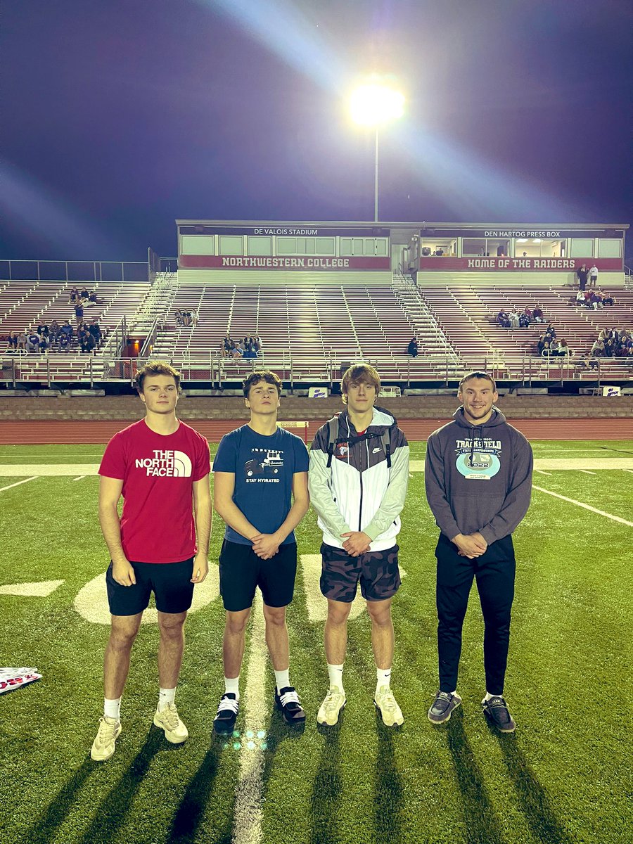 WestSiouxTrack's tweet photo. 1st place 4x200 https://t.co/vBjfA8qBqR