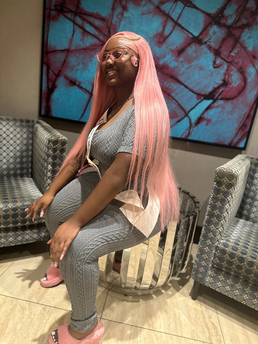 diamon0408's tweet photo. She Is Art 🌸 #IMSHE🫶🏽 #ARIESSEASON👅♈️ https://t.co/vSZBRMILol