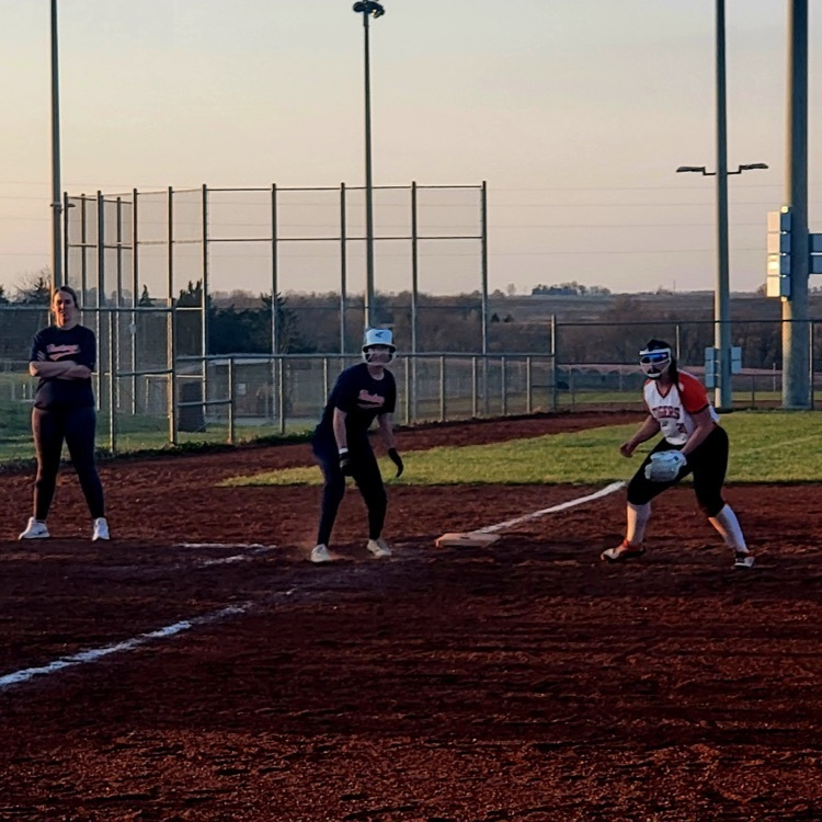 DoniphanW's tweet photo. HS Softball at ACCHS (4/10/23)

Game 1: (L) 14-22
Game 2: (W) 19-7

#MustangPride https://t.co/YUYEjDAeI4