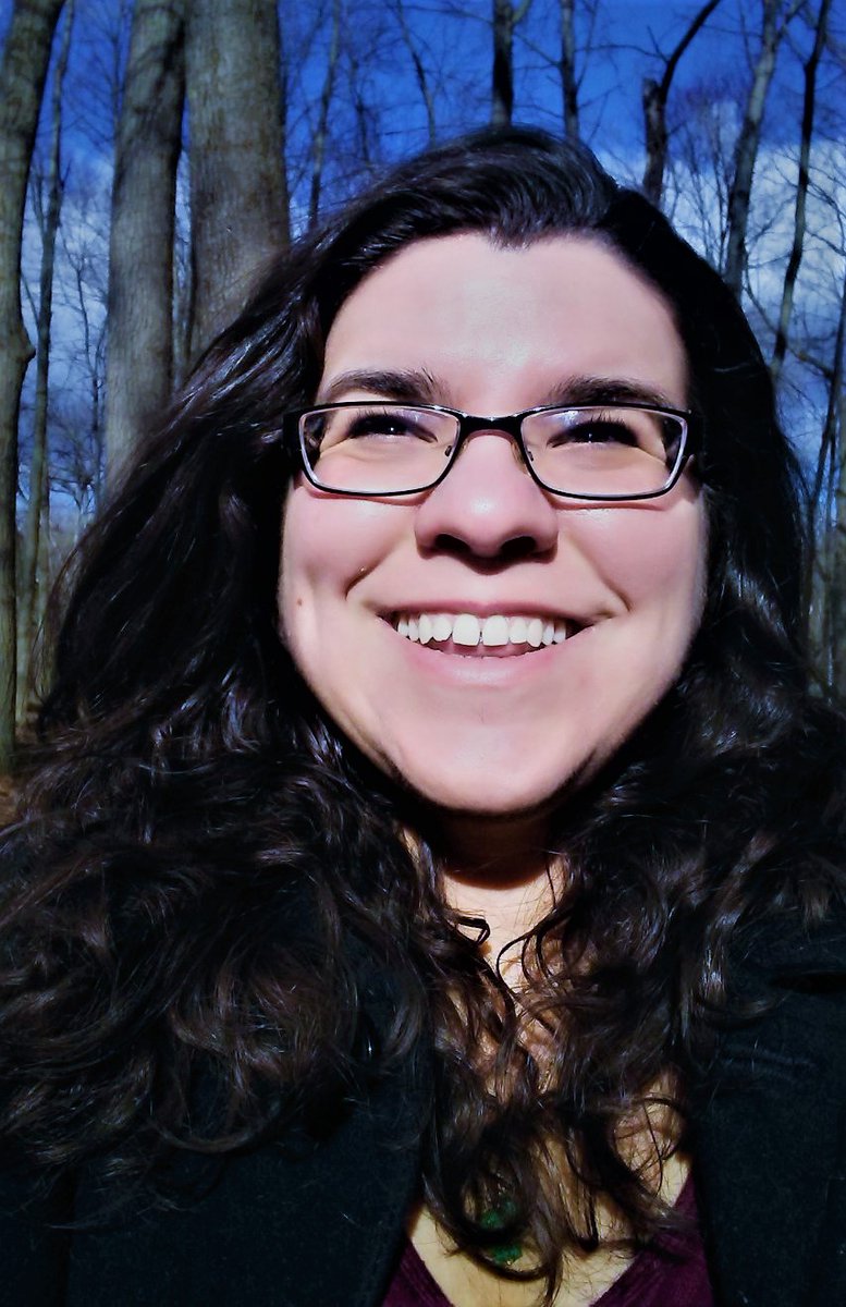 fannaforbooks's tweet image. #AuthorRecommends E.M. Anderson (THE REMARKABLE RETIREMENT OF EDNA FISHER) recommends five fantasy books they loved reading last year and five they’re excited to pick up this year. Read here: bit.ly/3Myx8ho

A list by @elizmanderson! #SpringForSFF