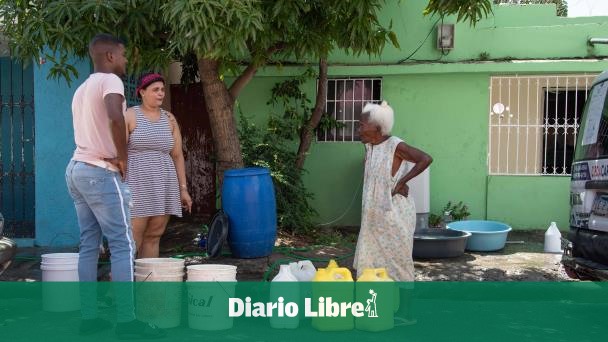 DiarioLibre's tweet photo. 📰 |#ActualidadDL| Lluvias no han hecho aportes significativos a los acueductos del Gran Santo Domingo
🔗https://t.co/b8N9ZAtiYT
#DiarioLibre #LLuvias #Escazes #CAASD https://t.co/sadeyxdc0Y
