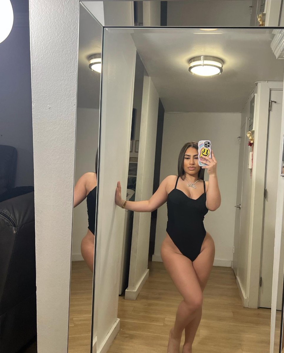 JennlyyyJew's tweet photo. Yayooo🖤 https://t.co/nRpilFhRnV