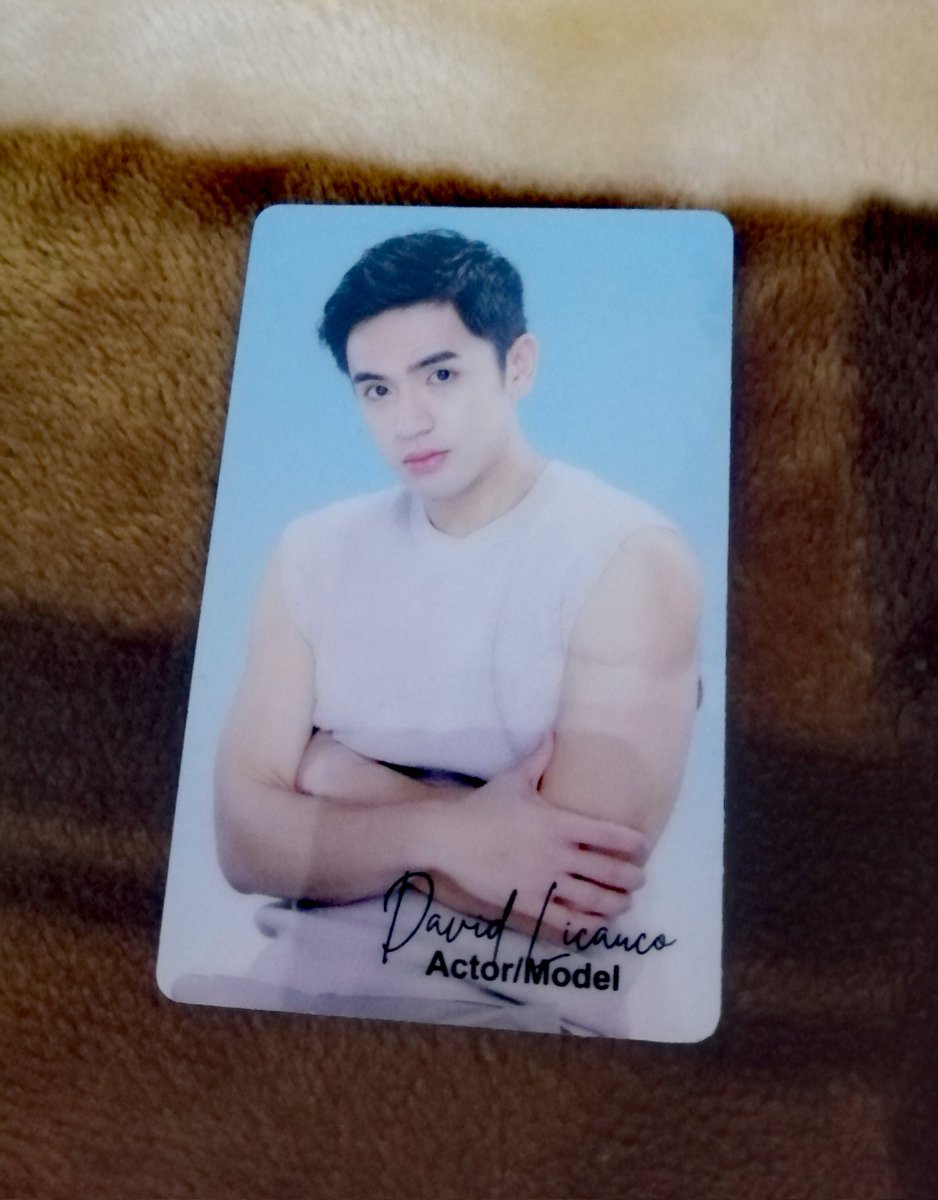 jowa_ni_fidel's tweet photo. Olah blue ibon!
Npkagandang bungad!
Actually dis came last april 6 pa.
Timing c rider bc we r abt to travel na for our holyweek vacay..
So i just recvd & left it at home.
Now lng naopen & voila!
Gondo oh!
Pabudol na mga ante๐
#DavidLicauco
#IshinLotion
#IshinPremium
#DAVIDpc โฃ๏ธ https://t.co/Kz9HYqOBft