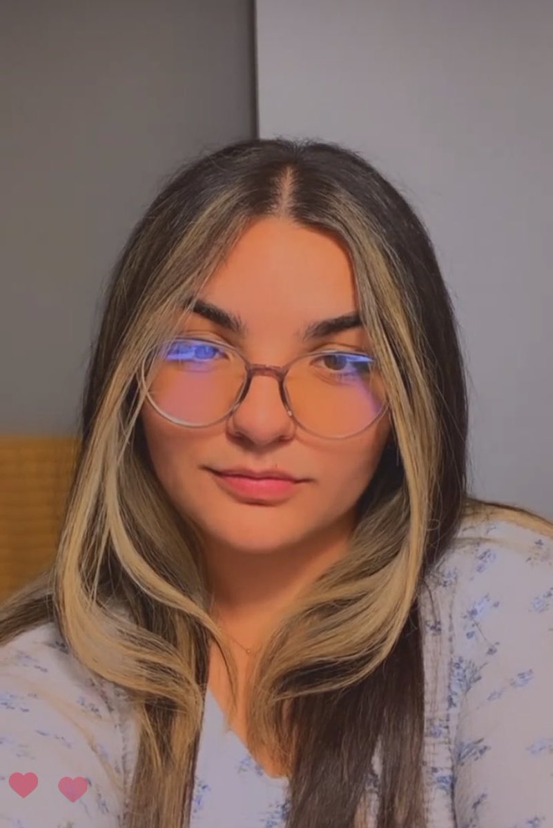 mxndysofia's tweet image. Amandita &amp;lt;3