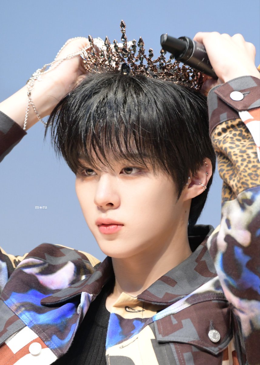moru_ws96's tweet photo. #김우석 #KIMWOOSEOK

흔들림없이_
더 굳건하게_ https://t.co/qoHqnvRho5