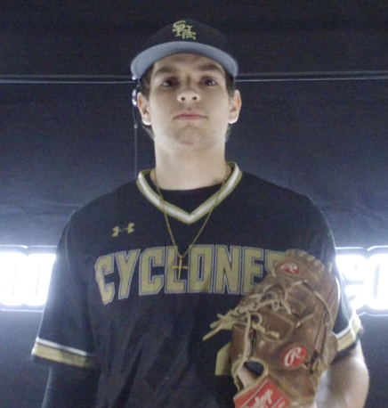 Channel1450com's tweet photo. A quick look at Glenwood and Sacred Heart Griffin baseball ahead of this week's matchup

SHG at Glenwood on Tuesday

Glenwood at SHG on Wednesday

Can the Titans stay unbeaten in CS8 action?
https://t.co/Lvjk0Cu3NL https://t.co/xgc2S5QKNP