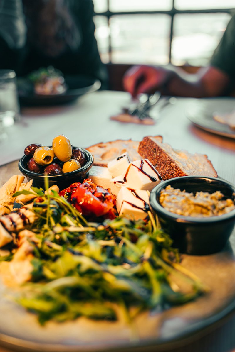 debeninns's tweet image. #platters at The Butt &amp;amp; Oyster, Pin Mill 💪 #Ipswich #pinmill #pubwalks #publunch #pubwalks #riversidepub #suffolkpubs