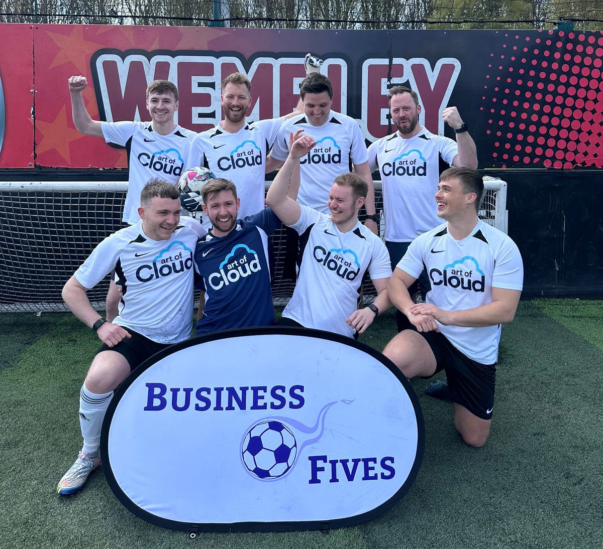 Welcome <a href="/Art_of_Cloud/">Art of Cloud (Salesforce Consultants)</a> to our #biz5s National Finals event in Leeds! 

Good luck to the team playing in support of @ZarachLeeds ⚽️ 

#footballforgood #charity #networking