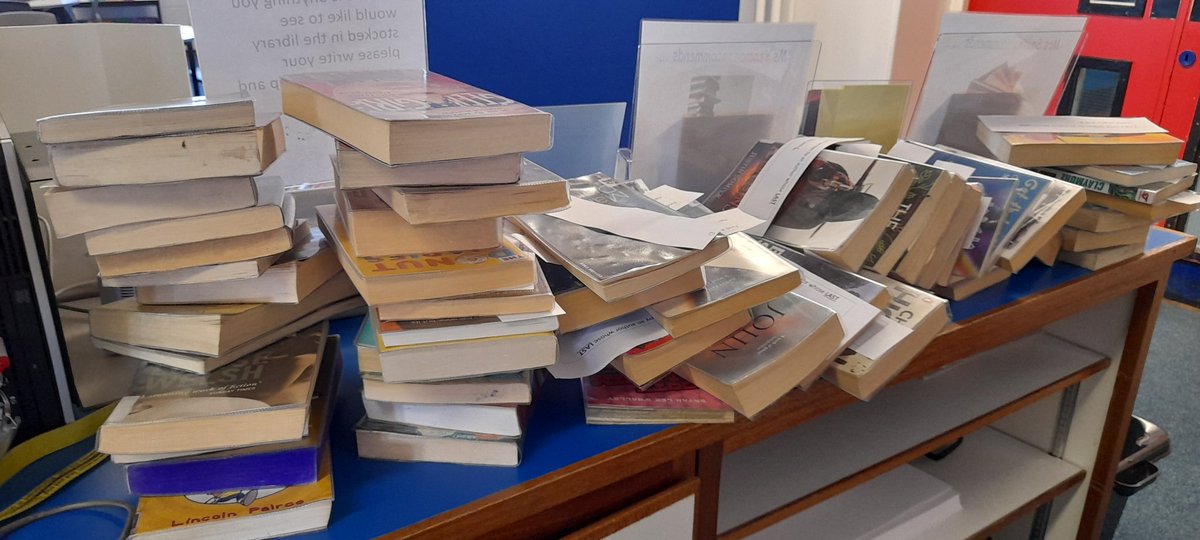 DyceAcadLibrary's tweet image. Some P7s from Dyce Primary in for library enhanced transition activities. They did really well and found all the books. Time to get these and more back on the shelves.