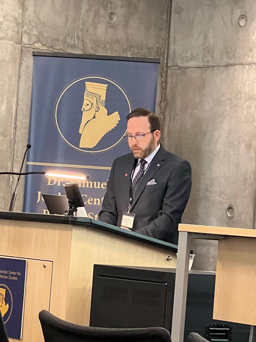 farridnejad's tweet image. More than 40 yrs after the last great international Congresses of Mithraic Studies in mid 1970s, we had again a conference of Miϑra at @UCIrvine to revisit the great Indo-Iranian god btw Avesta &amp;amp; the Roman Cult of #Mithras. I gave a paper on Miϑra’s role in #Zoroastrian rituals.