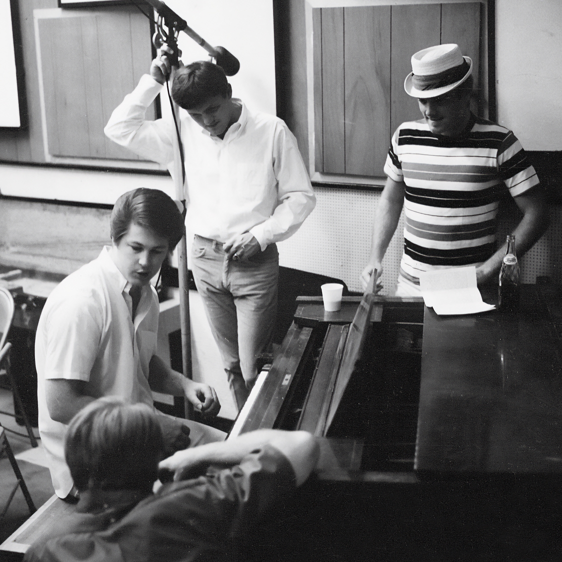 “I could go into the studio and cut a record in three hours. I’d say, ‘Hey we’ll make the best record ever tonight.’ I had that kind of spirit – and goddamn if it didn’t work!”

#1960s
#hitrecord
#bestrecordever
@capitolrecords
@thebeachboys