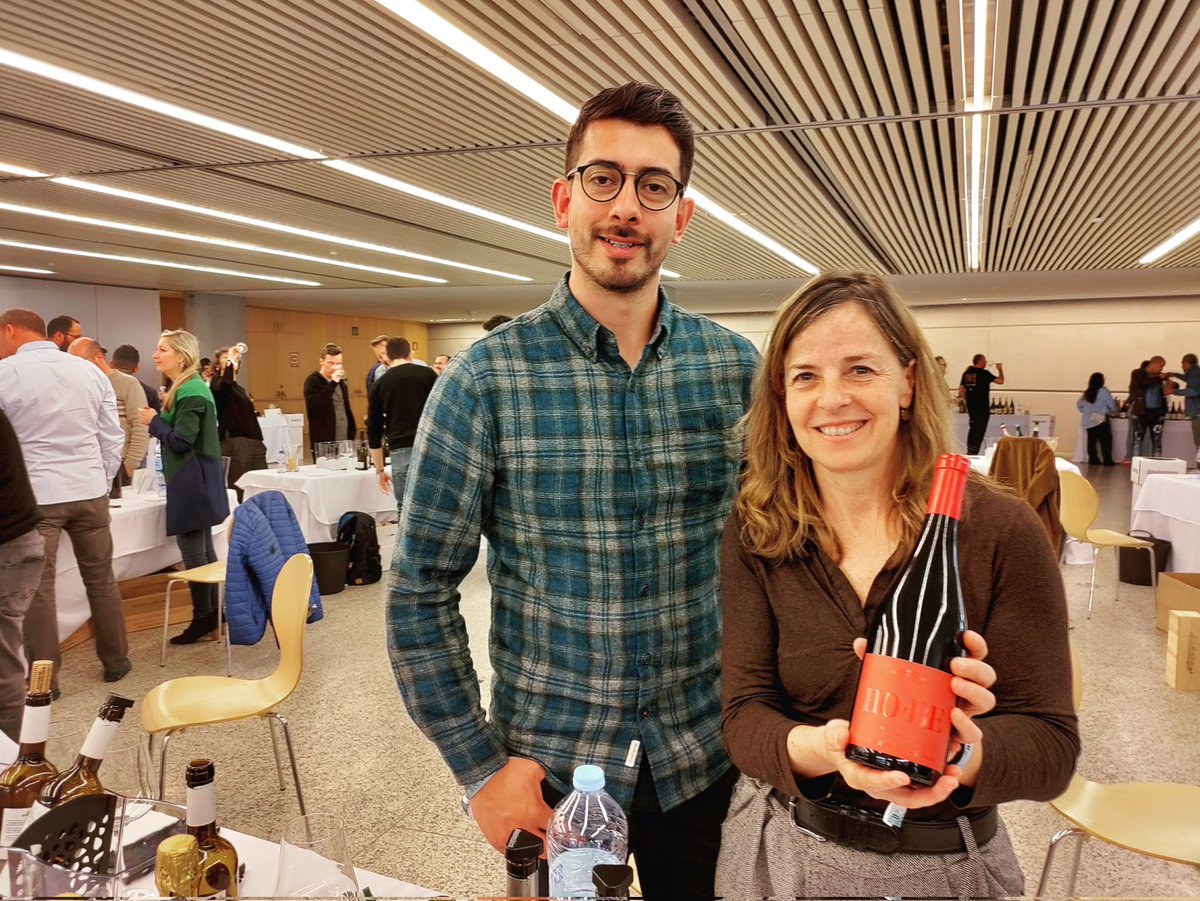 Great day yesterday at <a href="/almavinosunicos/">Alma Vinos Únicos</a> in Burgos. Hundreds of wines and producers and seamless, super proffesional organisation