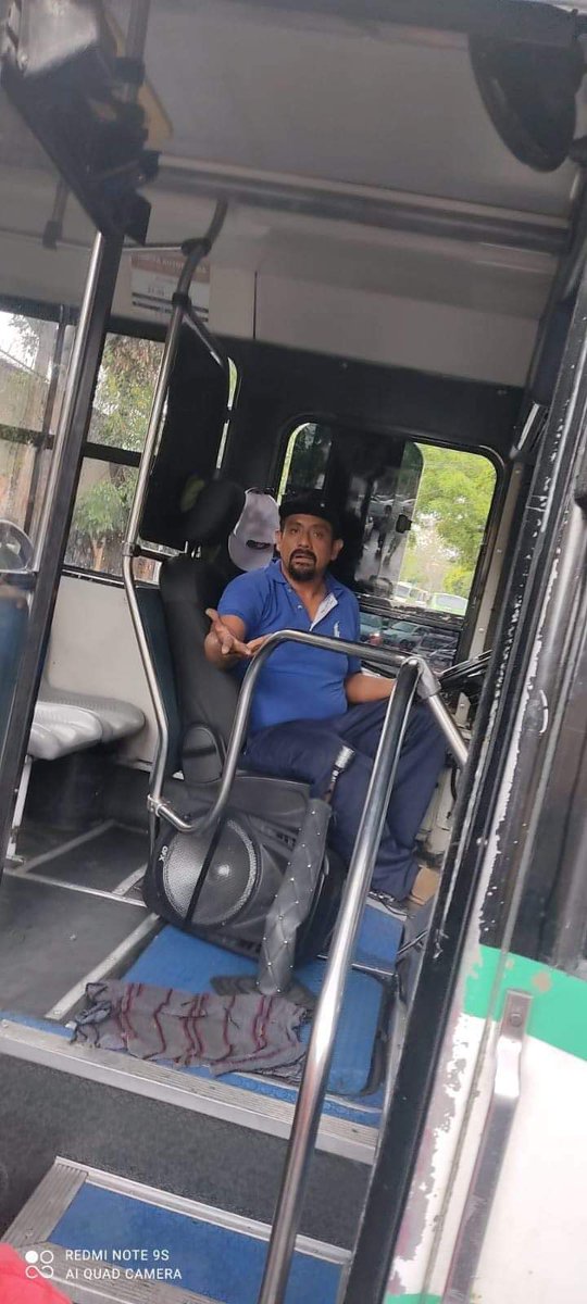 ⚠️Accidente vial⚠️
La tarde de Ayer Camion de la ruta 15 provoco un accidente, el conductor de la unidad de transporte público venia en estado de ebriedad, 2 pasajeros resultaron con crisis nerviosa.
Esto en Av.Tamaulipas San angel en frente del mercado de las flores, <a href="/AlcaldiaAO/">Alcaldía Álvaro Obregón</a>