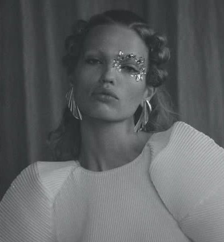 MODELS on Twitter: "Dutch model Daphne Groeneveld by Donari Braxton