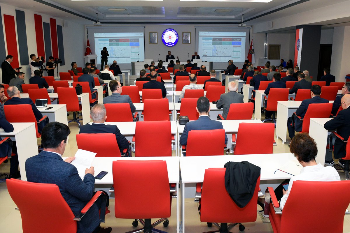 mcbu1992's tweet photo. Manisa İl Koordinasyon Kurulu 2023 Yılı I. Dönem Değerlendirme Toplantısı Gerçekleşti

@ManisaValiligi #ManisaValiliği #ManisaCelalBayarÜniversitesi #ProfDrAhmetAtaç #MCBÜrektör #MCBÜ https://t.co/NU352021kn