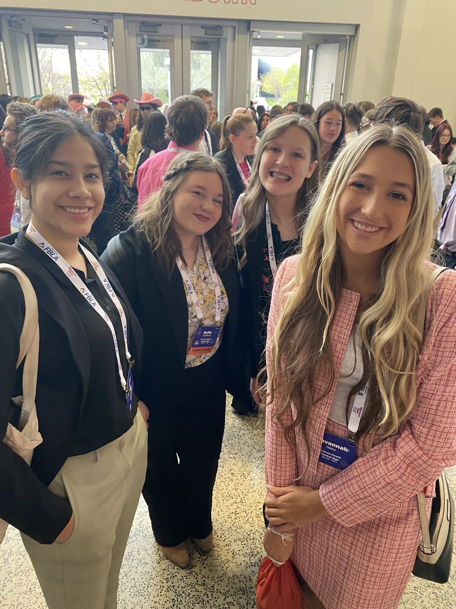 FblaFhc's tweet photo. Ready to find out how these awesome FHC Future Business Leaders did for our 2023 State Leadership Conference!! @FHCPrincipal @FHCAD @FrancisHowell https://t.co/1WTQOllGfy