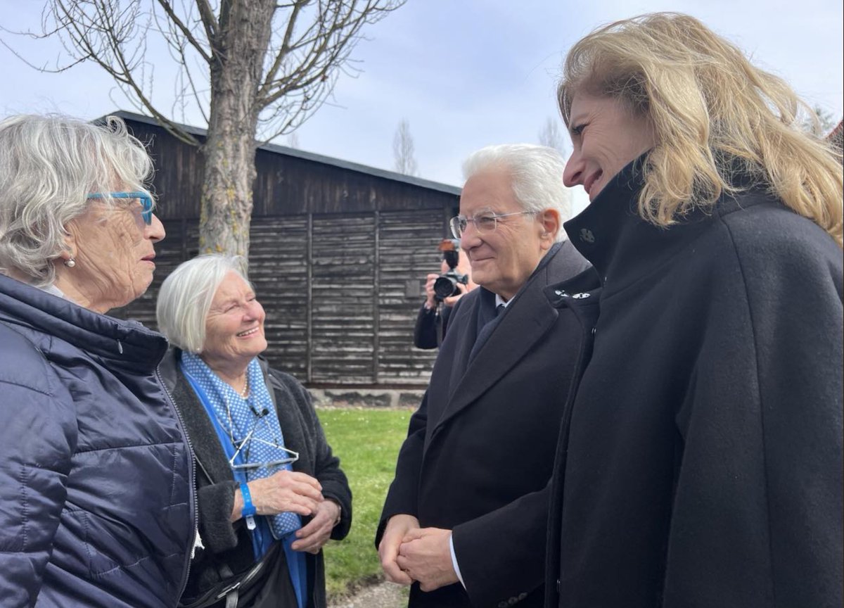 AuschwitzMuseum's tweet photo. President of Italy Sergio Mattarella is visiting the @AuschwitzMuseum today. He met two survivors from Italy &amp; a group of Italian youth. He laid a wreath by the Wall of Death to commemorate the victims .

Later he will take part in the March of the Living ceremony on #YomHaShoah. https://t.co/sQDNQrv9aa