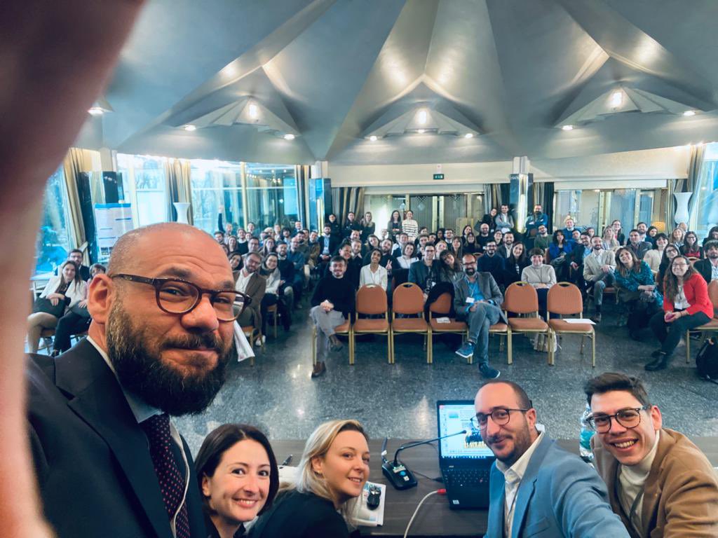 FBarattaMD's tweet photo. This Is The End.
Gironate di scienza, studio e risate.
Perché tutto fa networking
#SISA #SpringMeeting2023 https://t.co/Xs4O99l0lF