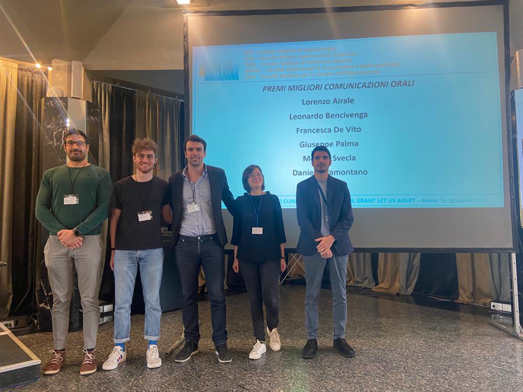 FBarattaMD's tweet photo. This Is The End.
Gironate di scienza, studio e risate.
Perché tutto fa networking
#SISA #SpringMeeting2023 https://t.co/Xs4O99l0lF