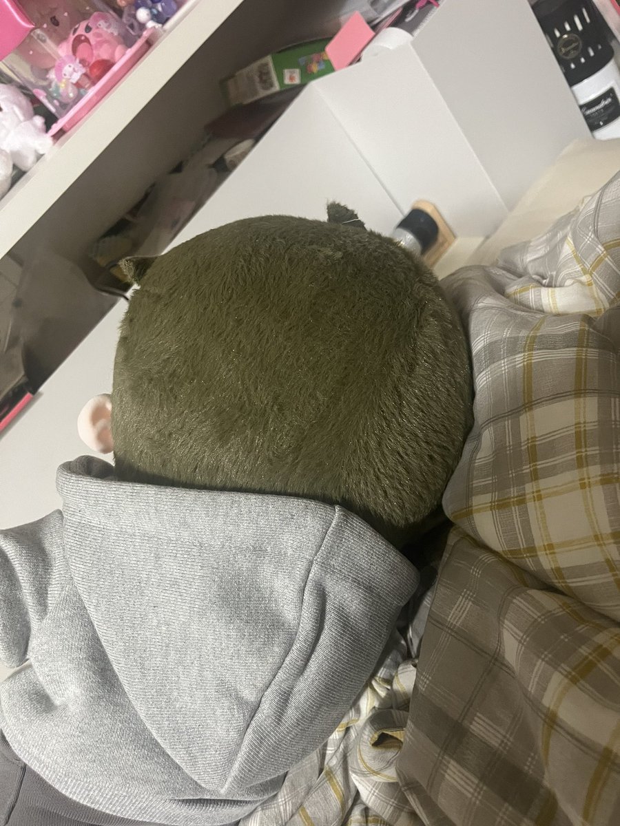 Doraji1024's tweet photo. 자고 일어났는데 등 돌아있는 솜 보며 서운해 하면 ㅋㅋㅋㅋㅋㅋㅋㅋㅋㅋㅋㅋㅋㅋㅋㅋㅋ???ㅋㅋㅋㅋㅋㅋㅋㅋ https://t.co/5rMXAZxJVN