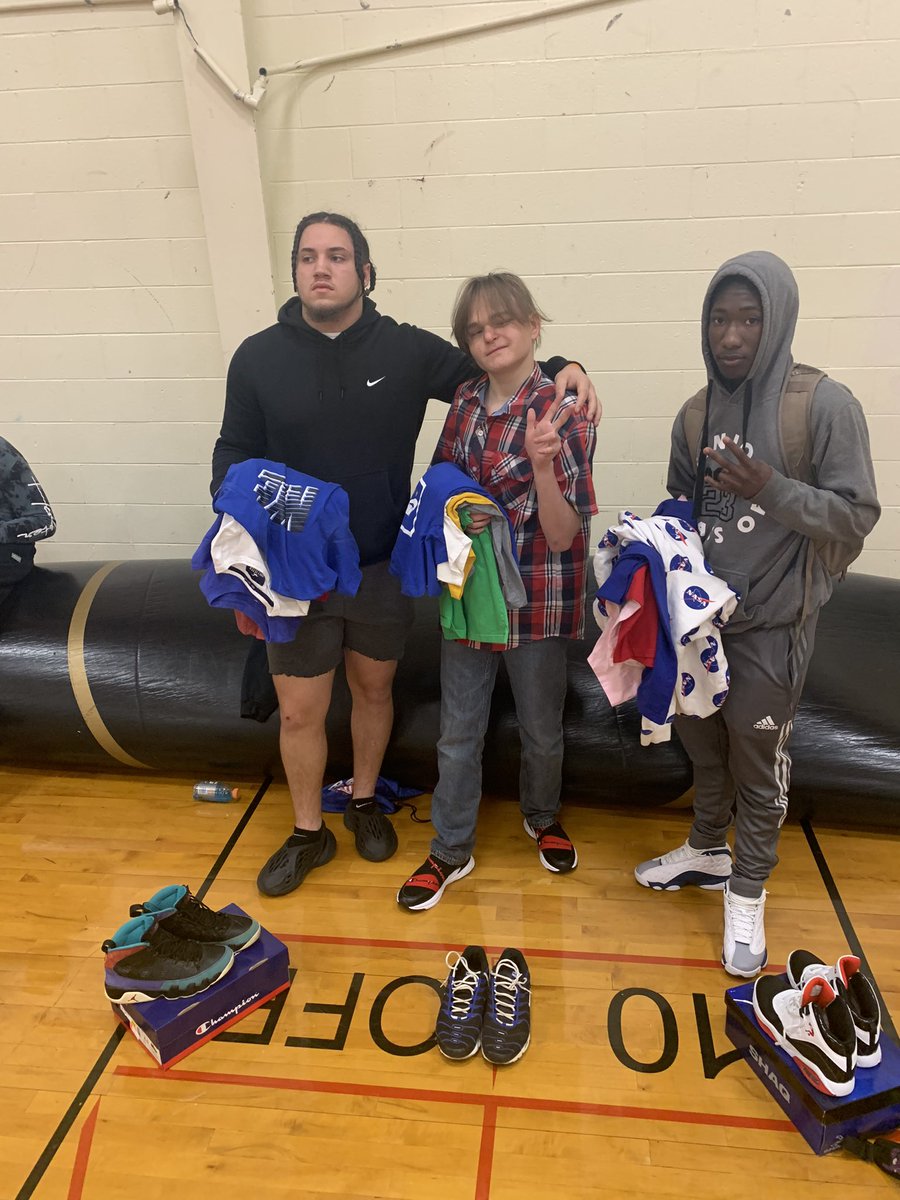 𝐓𝐫𝐞 “𝟑“ 𝐒𝐭𝐞𝐰𝐚𝐫𝐭 tweet media