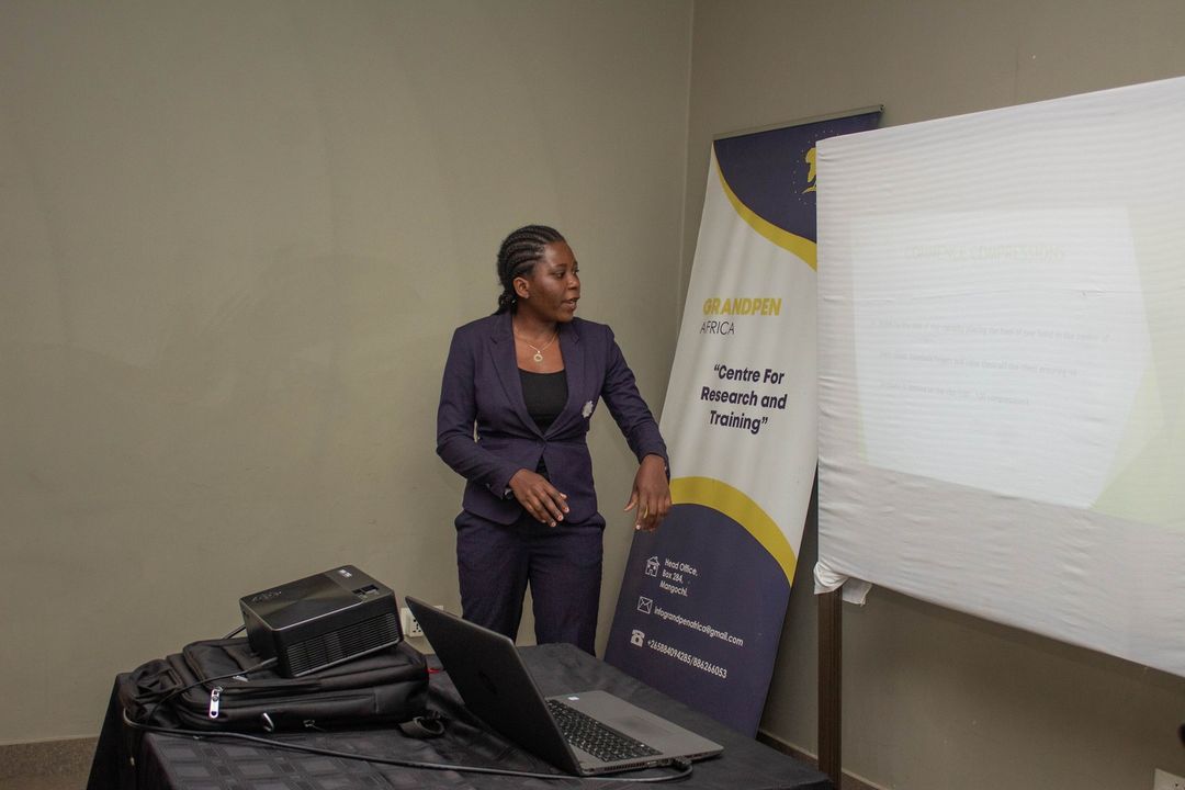 21st_Gen_'s tweet photo. Our facilitators who absolutely nailed their presentation during the training program! Their knowledge, expertise, and delivery were top-notch, and it was incredible to see how engaged and captivated the audience was throughout the session.
#presentationgoals #facilitator https://t.co/1TZqCktXzA