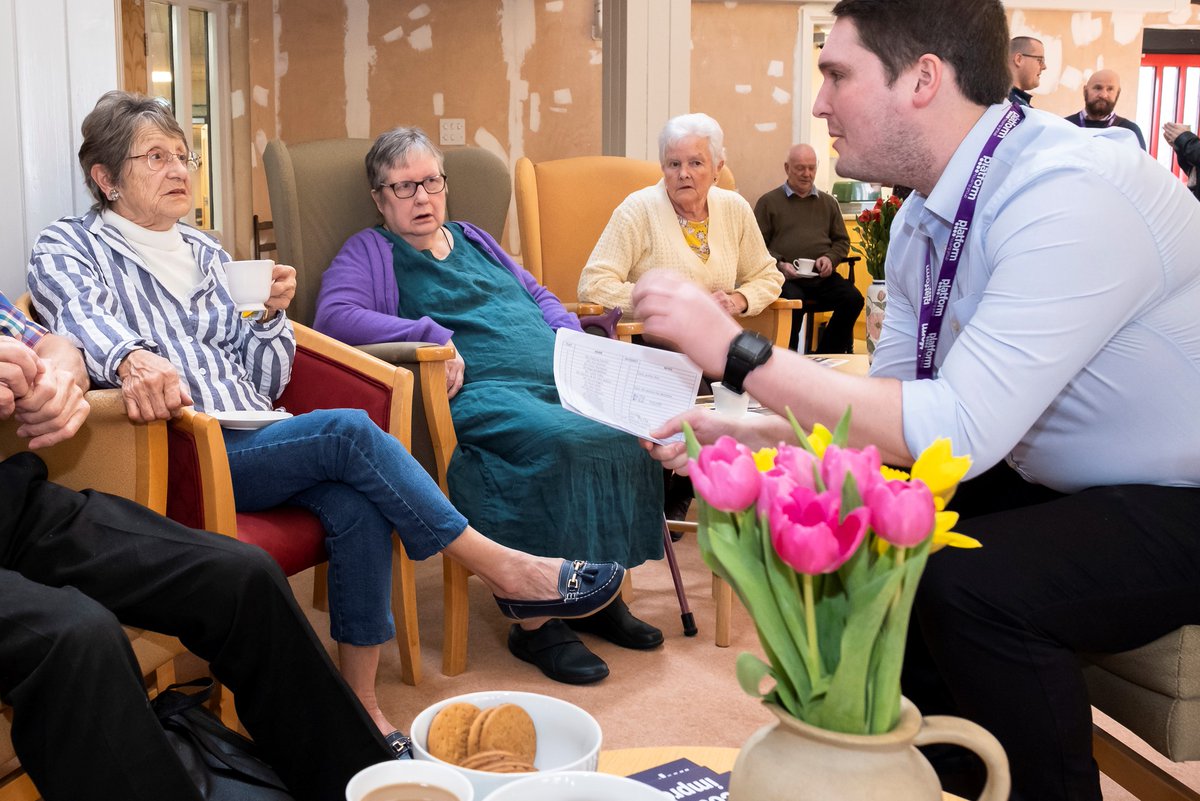 PlatformHousing's tweet photo. Our #Harling Court residents have shared views on #TEC with #TAPPI projects evaluation partners from @Cambridge_Uni as we continue to hand out tablets to residents, fall detectors & remote door openers too!
@HLINComms @HLINConsult
@TSAVoice
@DunhillMedical
#proudtobeplatform https://t.co/NwcU4fj7Pl
