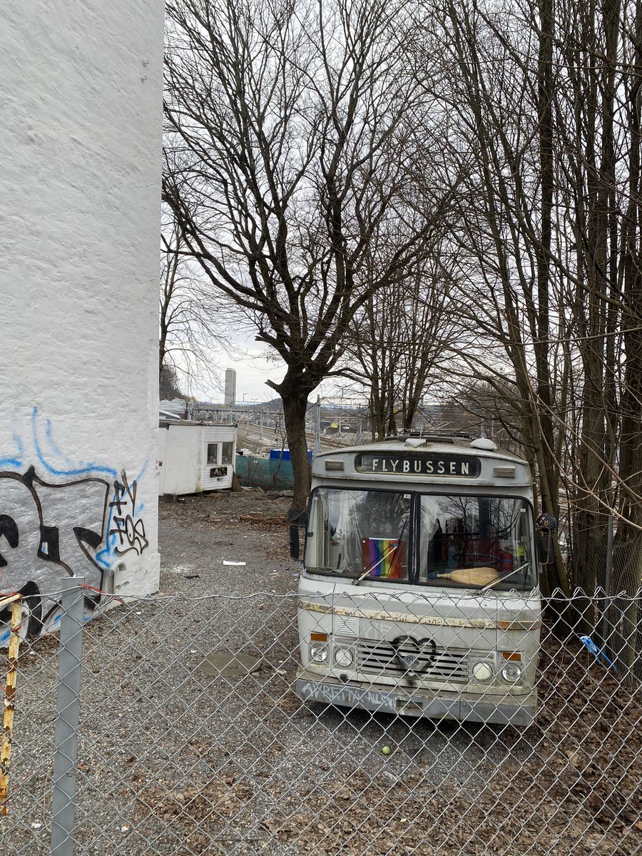 alterelsker's tweet photo. Found my Russ Bus… https://t.co/nA62YkSHcy