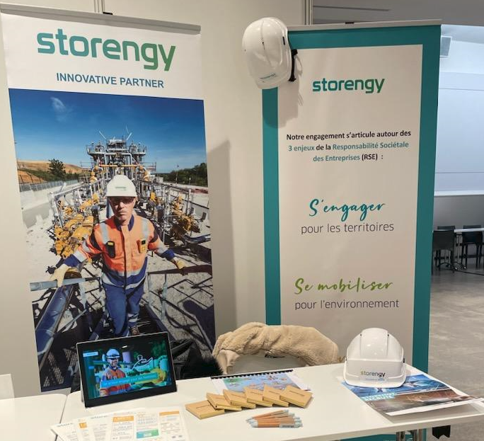 Storengy's tweet photo. Alternance | Fiers de participer aujourd'hui au Job Dating de l'#AFORP au Stade de France et de rencontrer les talents qui construiront avec nous le monde énergétique de demain ! #Alternance #TransitionEnergétique #Innovation #JobDating
➡️https://t.co/QzmuVaieAM https://t.co/WXv9xvS8x2
