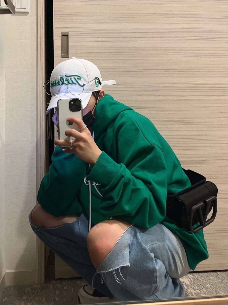 elastbook's tweet image. tiny in

#ELAST #엘라스트 #CHOIIN #최인 #백결 @ELASTofficial