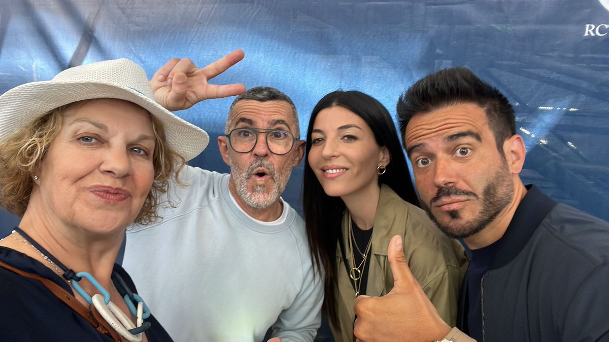 Grandes personas y profesionales unidos por <a href="/BancSabadell/">Banc Sabadell</a> en el #BCNOpenBS 

Gracias <a href="/u_noe/">Noemi Urdampilleta</a> <a href="/sofiamayoral/">Sofía Mayoral</a> <a href="/gerard_velez/">Gerard Velez</a> <a href="/AlexiaHerms/">Alexia Herms</a> <a href="/joanabarbany/">Joana Barbany Freixa ⭐️</a> <a href="/ClipsterBCN/">Clipster®</a> por un gran día de tenis y transformación.

🎾 #BCNOpenBSLover 💙💙#SomosSabadell