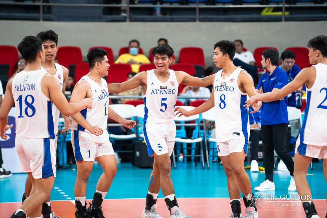 wehavefaith_11's tweet photo. Let's support the Ateneo Women's and Men's Volleyball Team tomorrow. Both games will be played at the MOA Arena.
vs FEU (M), 10:00AM
vs FEU (W), 12:00nn
Official Hashtag: #KeepGoingAteneo
#WeHaveFaith
#OneBigFaith
#UAAPSeason85
#UAAPVolleyball
📸: @TheGUIDONSports https://t.co/Jbg35kZLN8