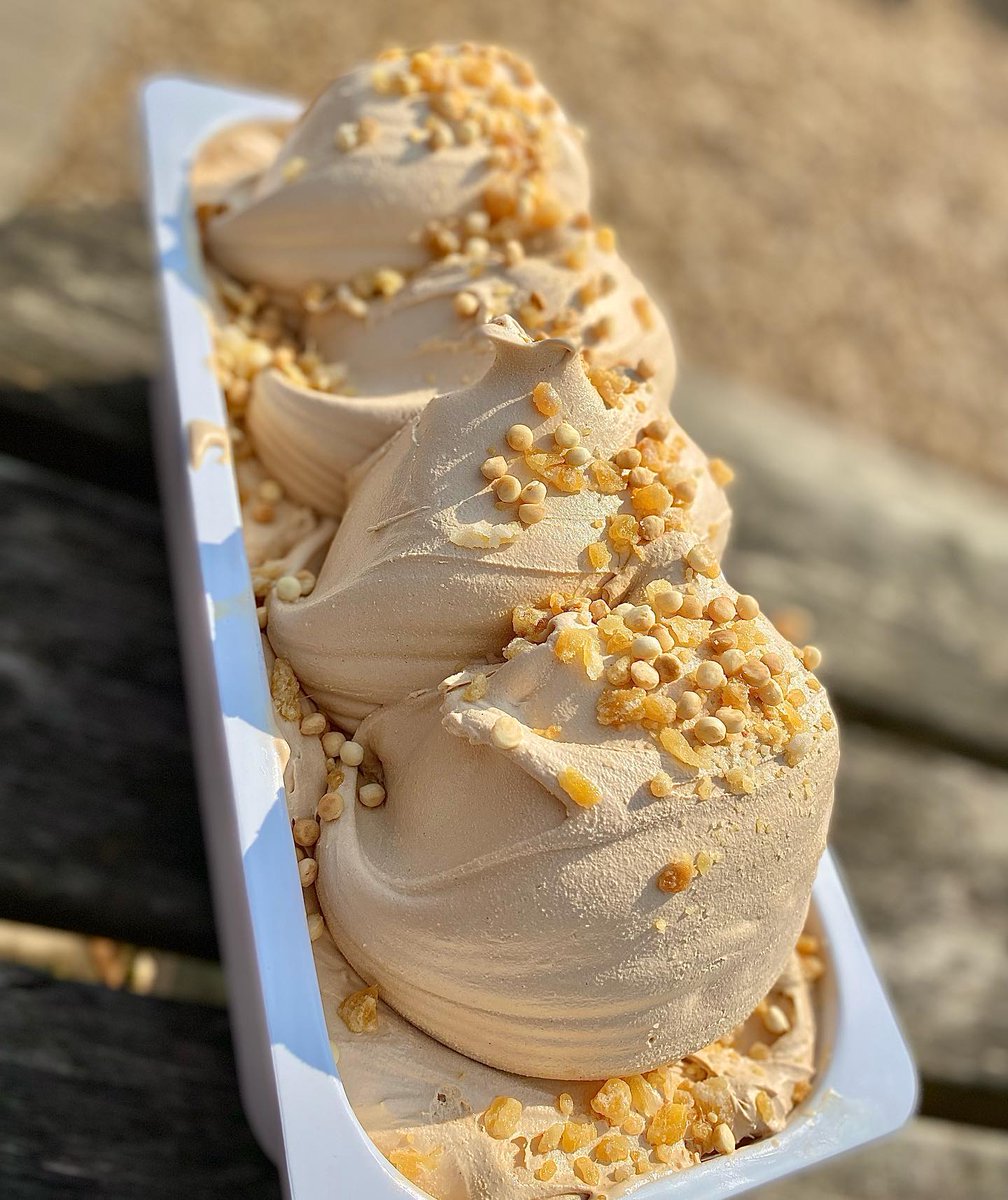 NEW FLAVOUR DROP
GINGERBREAD
Available NOW @ our Blyton (near Gainsborough) parlour
COMING SOON to:
Brigg
Brumby Scunthorpe
Lincoln