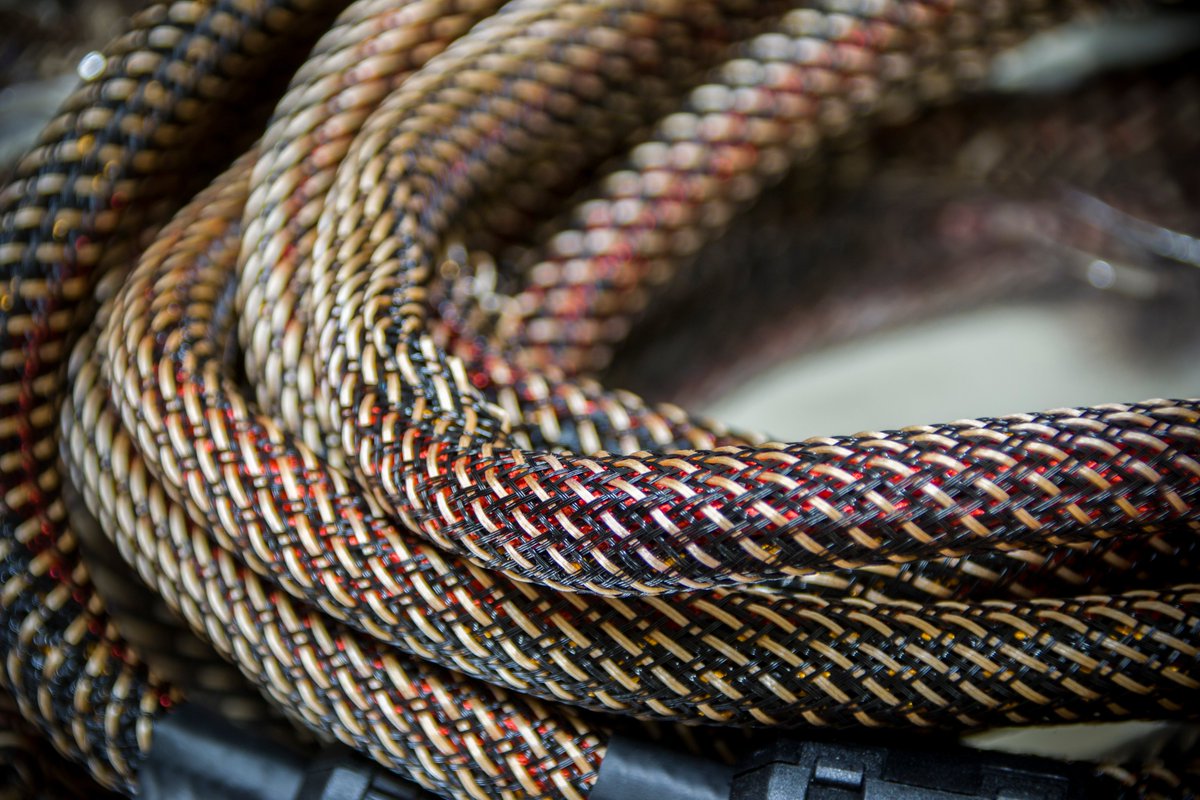 nirnbau's tweet image. I LIKE THIS~