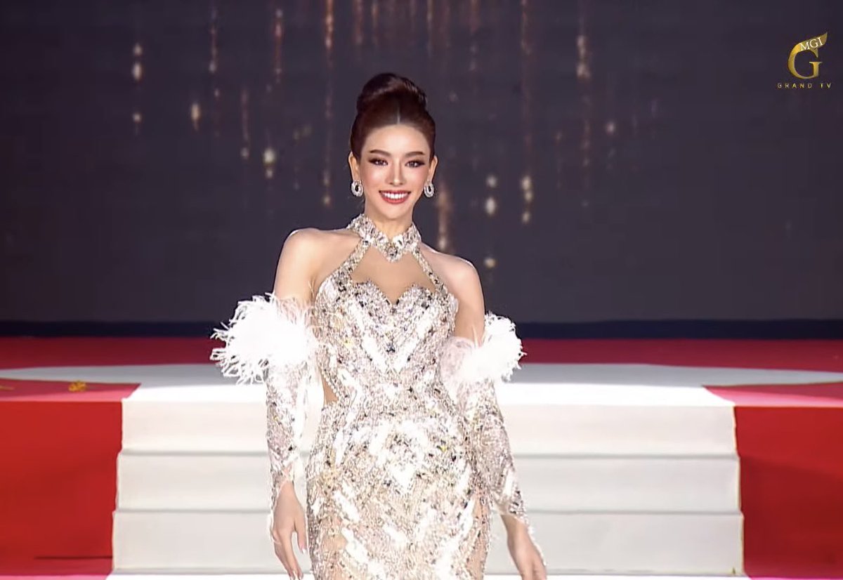 singrayiu's tweet photo. ปฏิเสธยังไงไหว สวยมากอะหยุดดูไม่ได้เลยความสวยความปังงงงพี่ไผ่เก่งมากกกกก #ไผ่หลิว #ไผ่หลิวกมลวลัย https://t.co/bCv0SrtdmR