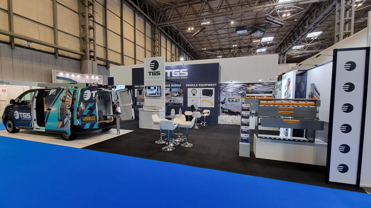 VecoDisplay's tweet photo. @tgsvehicles up now @TheCVShow grabbing everyones attention with their new #exhibition stand!
Including custom light boxes, branded #electric van and huge fabric #graphic walls https://t.co/gF9hQ91E3b